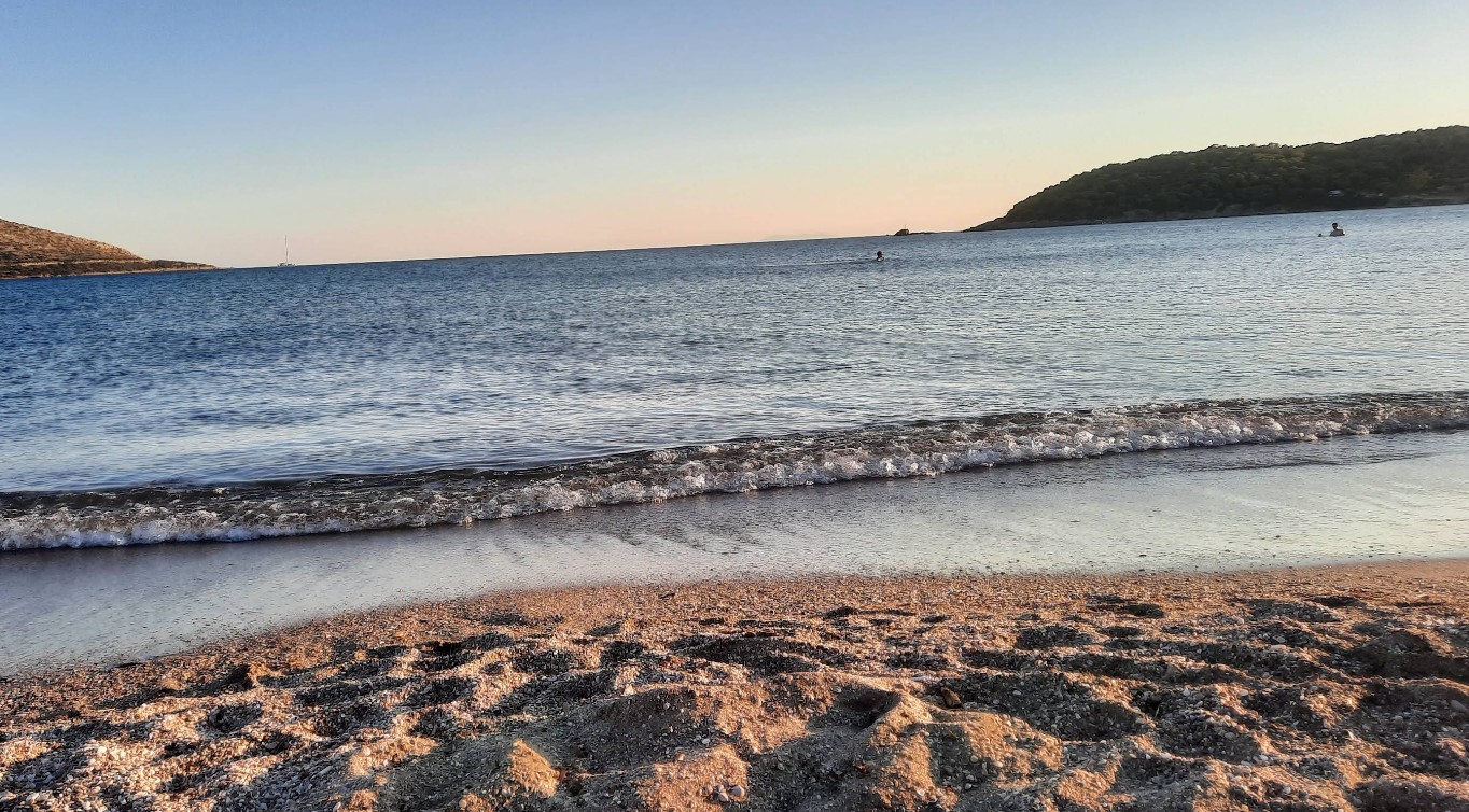 Anavyssos